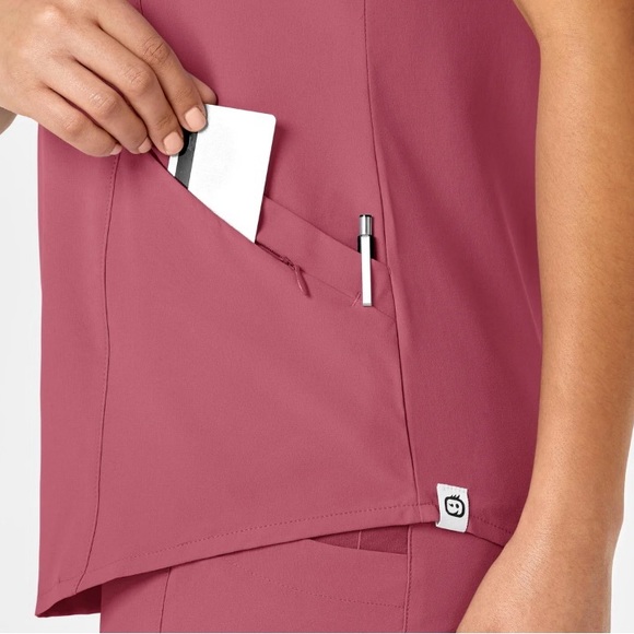 Wonderwink RENEW Scrub Top - Picture 6 of 6